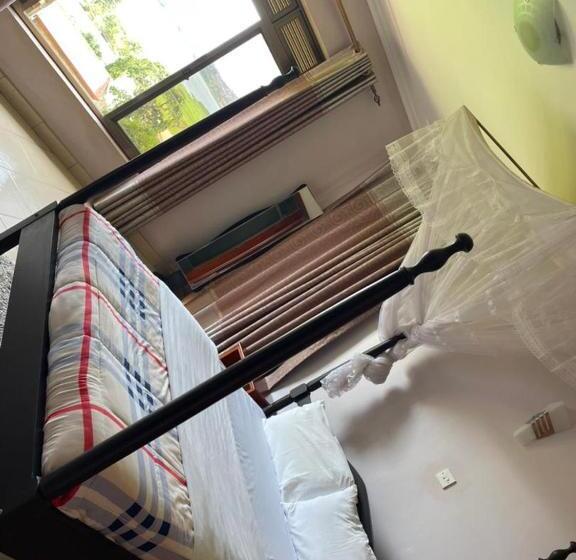 Fotos del hotel Lake Breeze House:  17