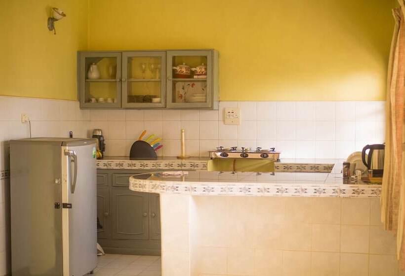 Fotos del hotel Lake Breeze House:  11