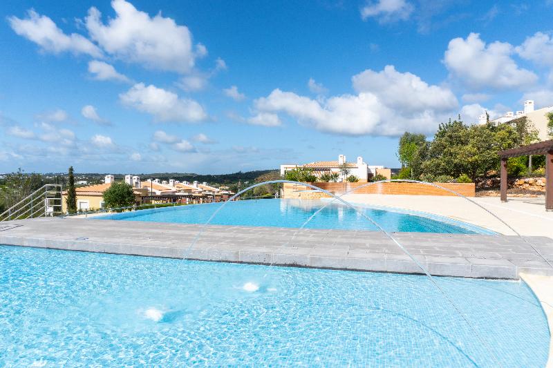 Fotos del hotel Vale Da Ribeira Residences:  7