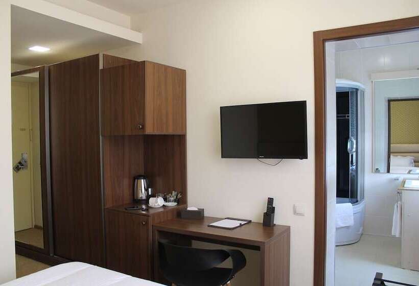 Fotos del hotel Pirimze Plaza:  7