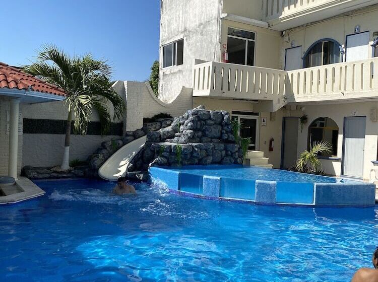 Fotos del hotel Playa De Oro:  12