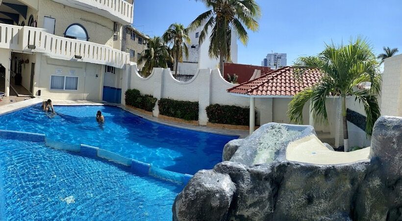 Fotos del hotel Playa De Oro:  13