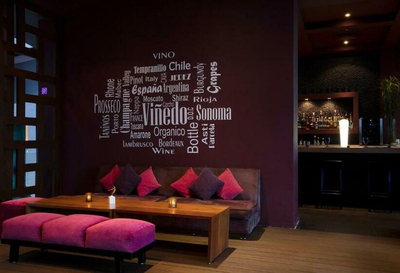 Fotos del hotel Altitude By Krystal Grand Punta Cancun All Inclusi:  13