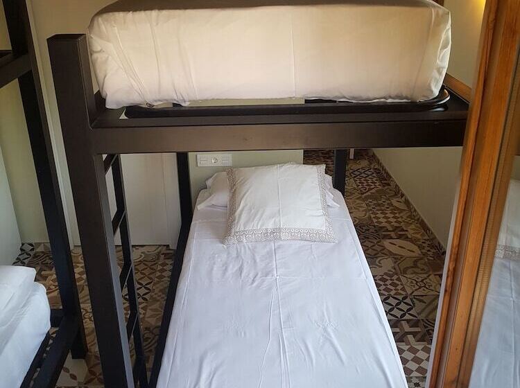 Fotos del hotel Alojamiento Con Encanto La Luna En El Alba:  5