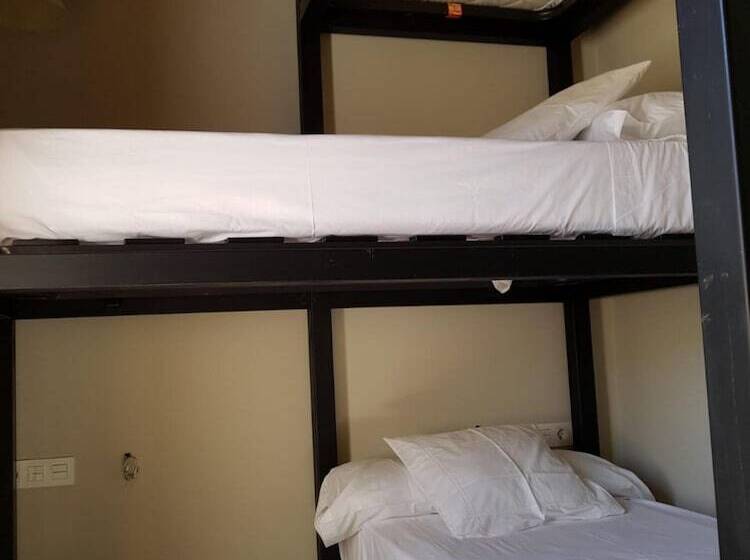 Fotos del hotel Alojamiento Con Encanto La Luna En El Alba:  18