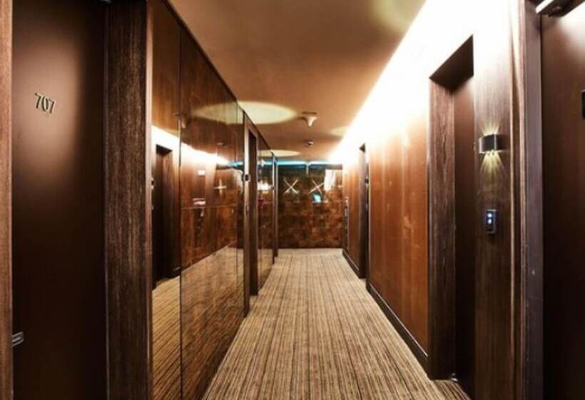 Fotos del hotel Wanted:  22