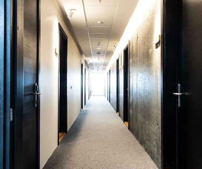 Fotos del hotel South Coast:  10