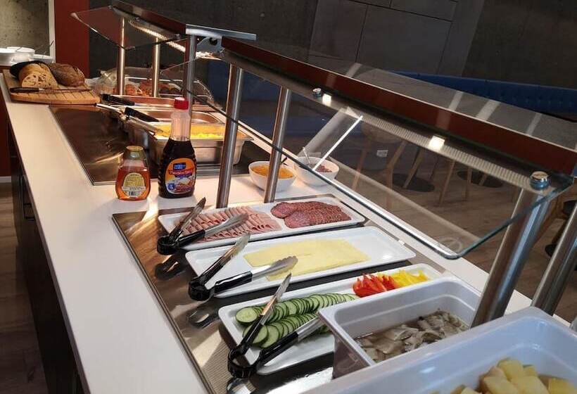 Fotos del hotel South Coast:  12