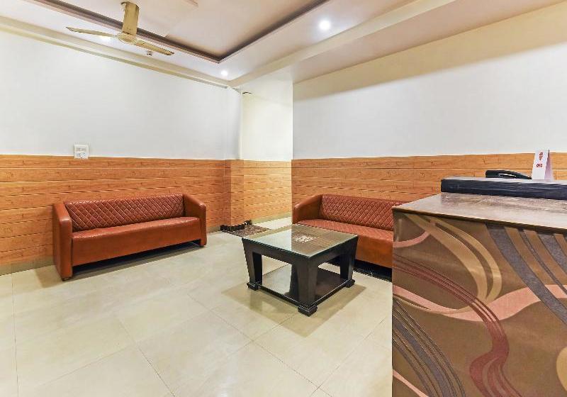 Fotos del hotel Silverkey Executive Stays 19389 Divine Inn:  5