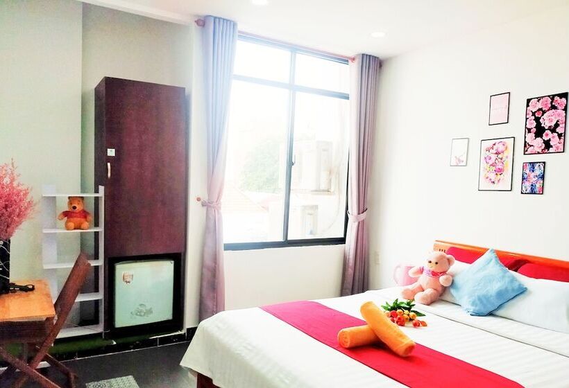 Fotos del hotel Reddoorz Plus Near Hoang Van Thu Park 2:  14