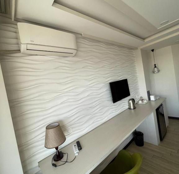 Fotos del hotel 4room:  18