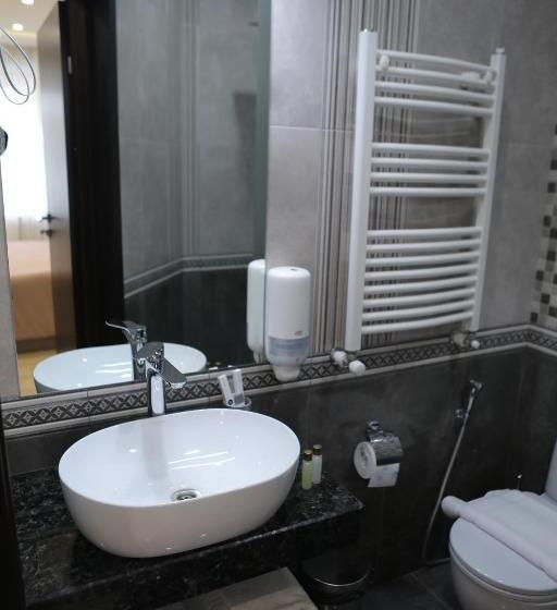 Fotos del hotel 4room:  7