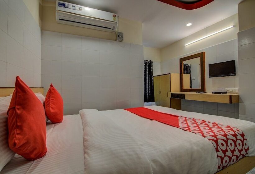 Fotos del hotel Oyo 14669 Mayur S Residency:  12