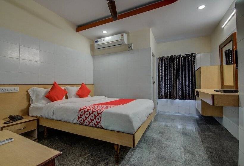 Fotos del hotel Oyo 14669 Mayur S Residency:  7