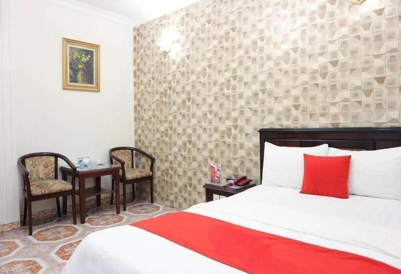 Fotos del hotel Reddoorz Plus Near Nowzone Plaza:  6