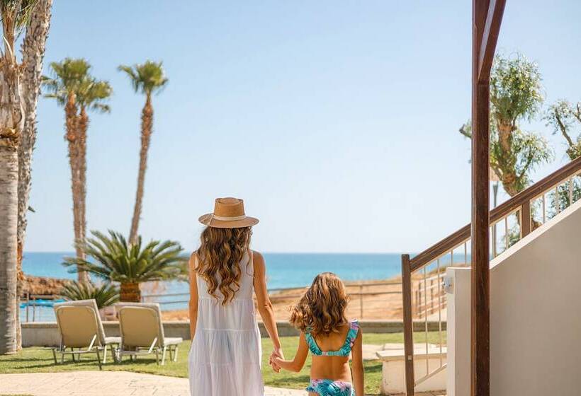 Fotos del hotel Louis Althea Beach:  19