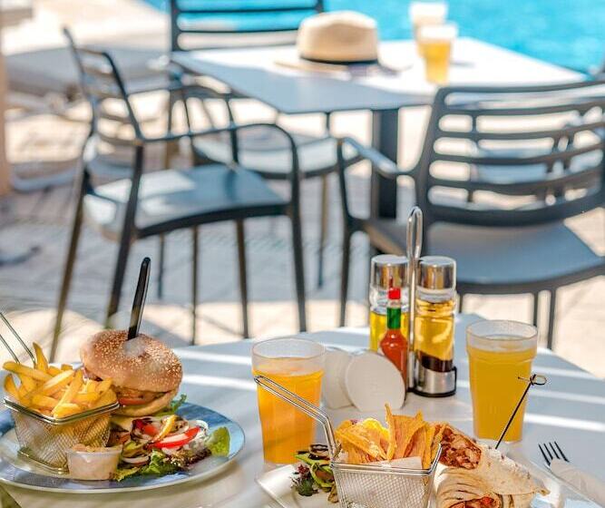 Fotos del hotel Louis Althea Beach:  2