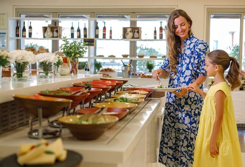 Fotos del hotel Louis Althea Beach:  5