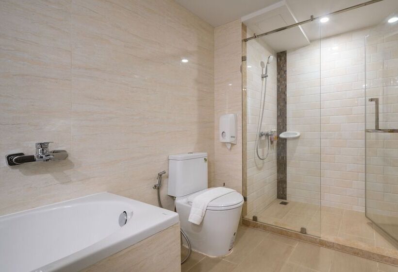 Fotos del hotel Samyan Serene:  10