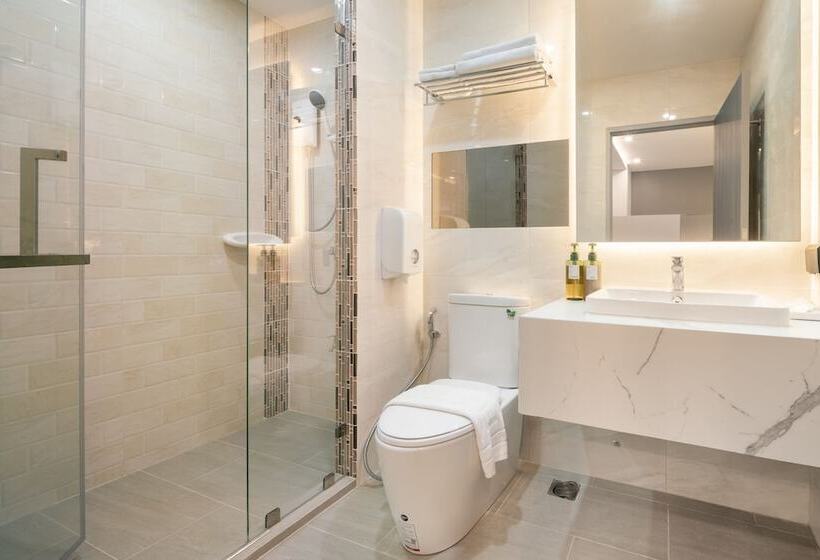 Fotos del hotel Samyan Serene:  4