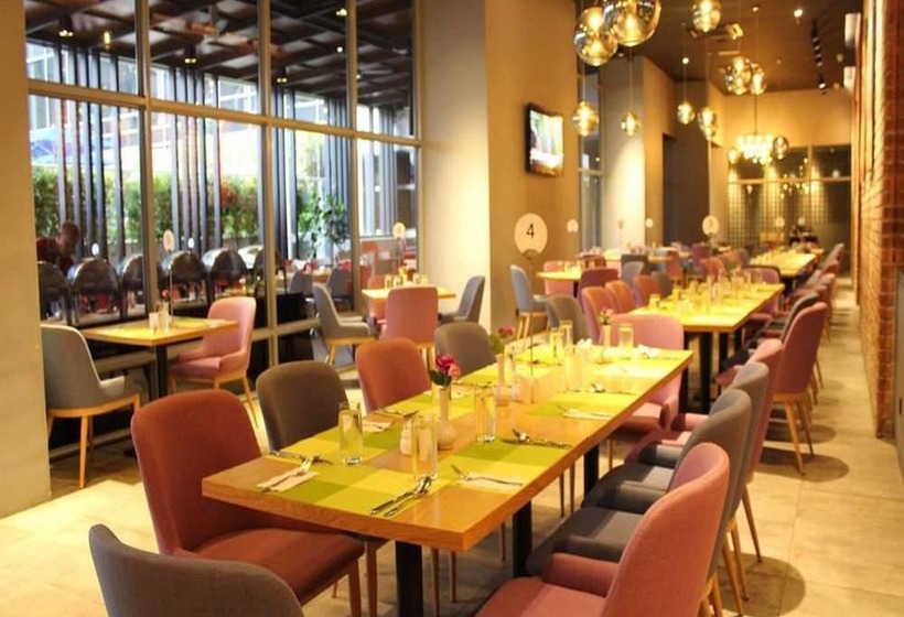 Fotos del hotel The Straits  & Suites:  10