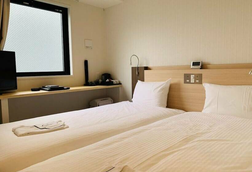 Toyotomi Inn Nambakozu