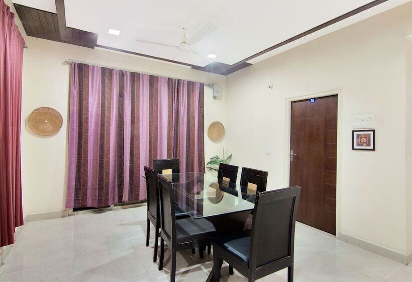 Fotos del hotel Silverkey Executive Stays 20009 Gachibowli:  2