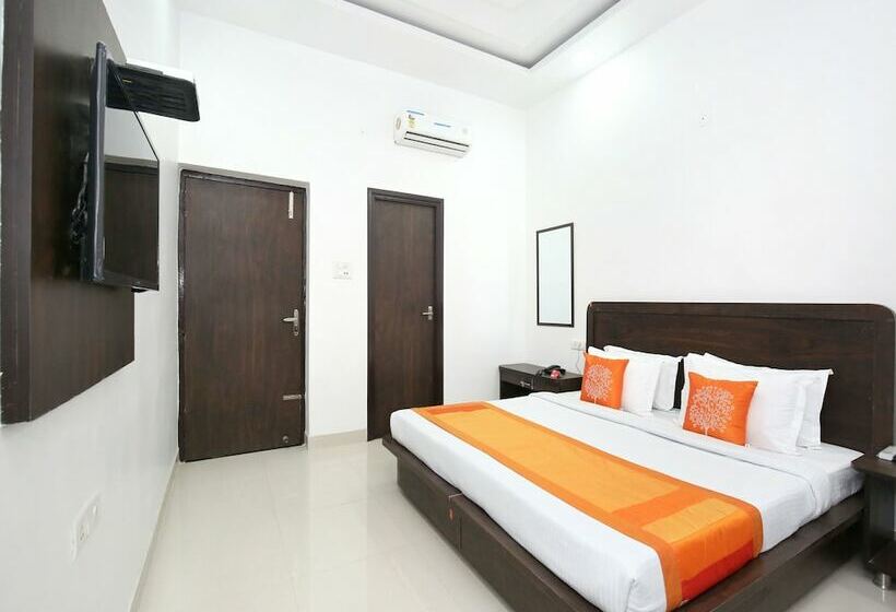 Fotos del hotel Oyo 11421 Regal Residency:  5