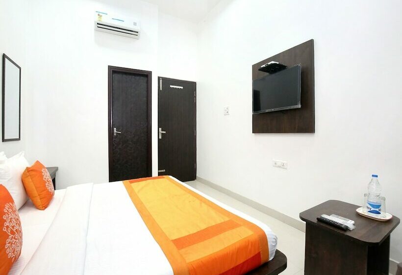 Fotos del hotel Oyo 11421 Regal Residency:  6