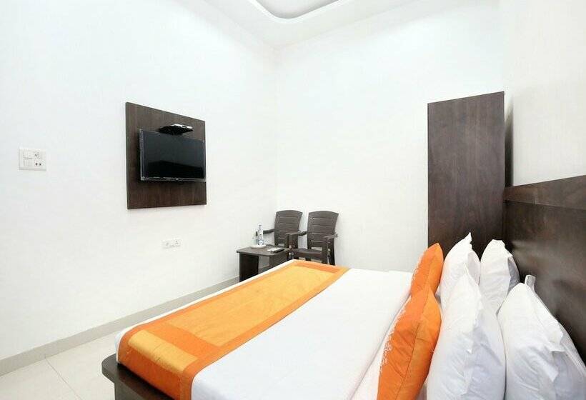 Fotos del hotel Oyo 11421 Regal Residency:  10