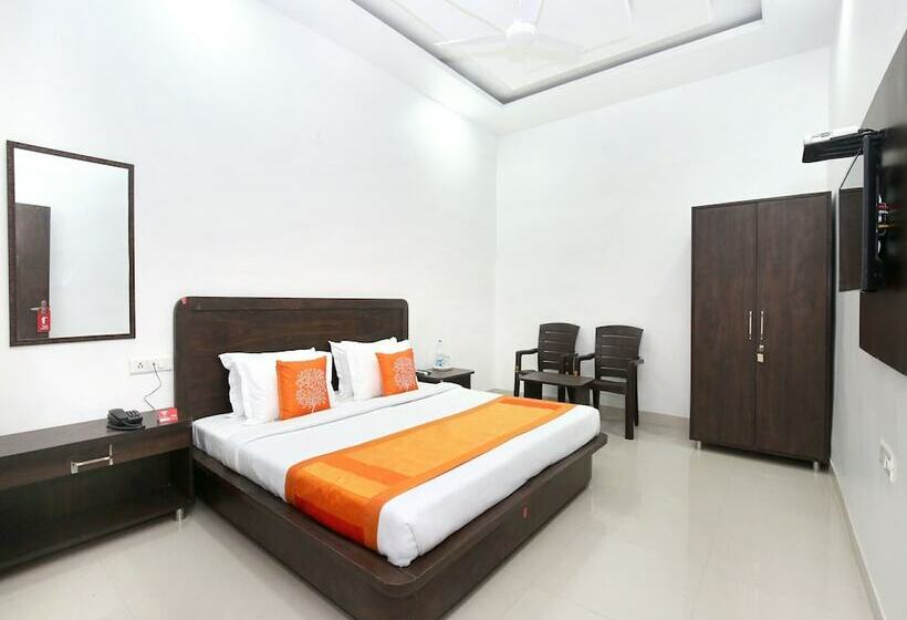 Fotos del hotel Oyo 11421 Regal Residency:  12