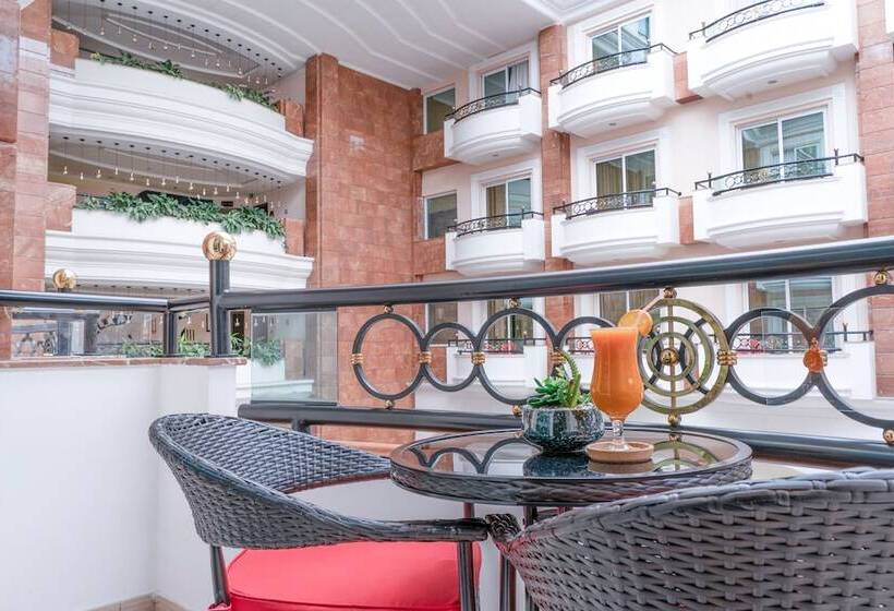 Fotos del hotel Leva  And Suites, Mazaya Centre:  16