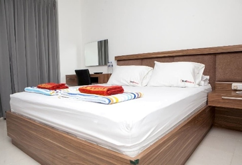 Fotos del hotel Reddoorz Plus Near Sukajadi 2:  17