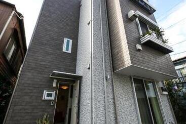 Sangubashi Studio Apartment With Private Entrance - Tokio