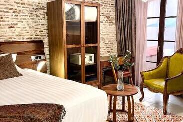 Anahita Boutique - Málaga