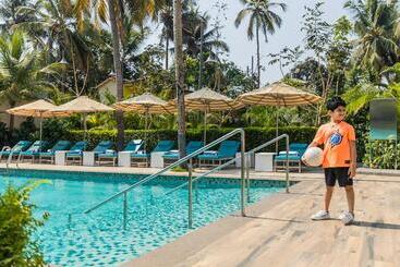 Holiday Inn Goa Candolim - Goa