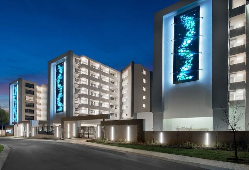 Fotos del hotel The Regency Apartment  Menlyn:  19