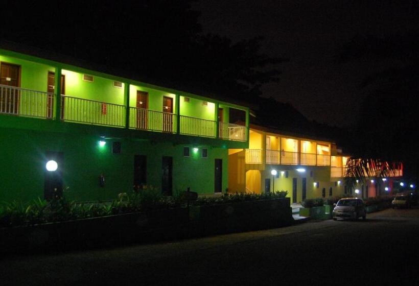 Fotos del hotel D'village Resort:  15