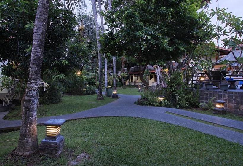 Fotos del hotel The Taman Ayu:  15