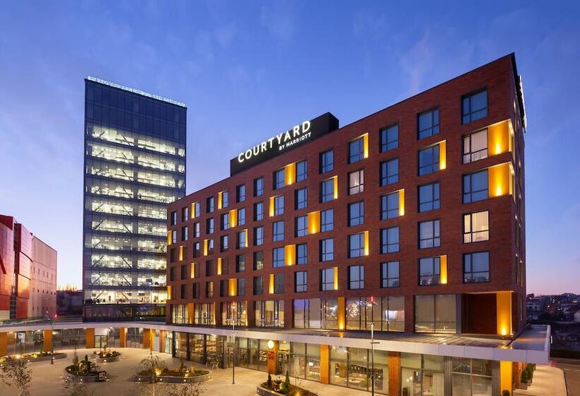 Fotos del hotel Courtyard By Marriott Chisinau:  2