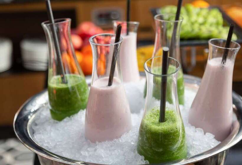 Fotos del hotel Courtyard By Marriott Chisinau:  17