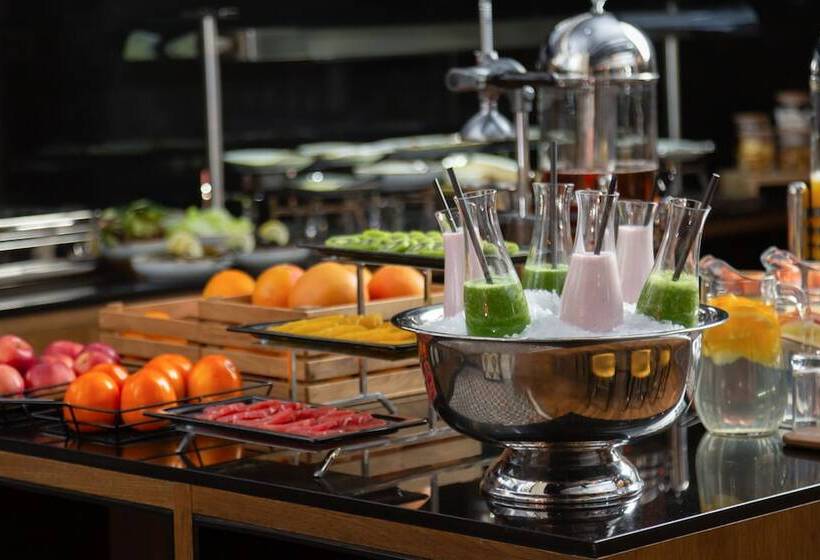 Fotos del hotel Courtyard By Marriott Chisinau:  20