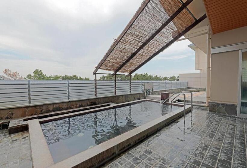 Fotos del hotel Kyukamura Shikanoshima:  8