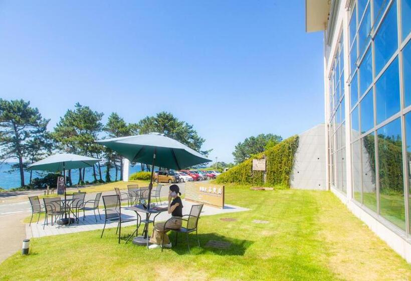 Fotos del hotel Kyukamura Shikanoshima:  21