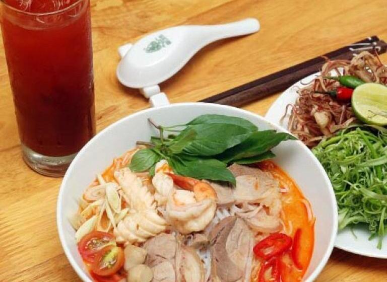 Fotos del hotel Symphony:  11