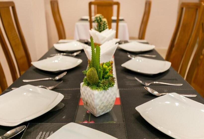 Fotos del hotel Symphony:  3