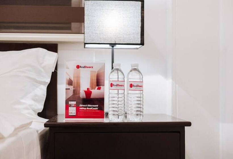 Fotos del hotel Reddoorz Plus Near Ust Manila:  3