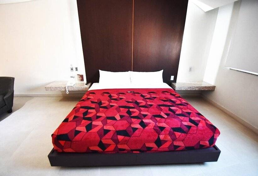 Fotos del hotel Capital O La Villa:  21