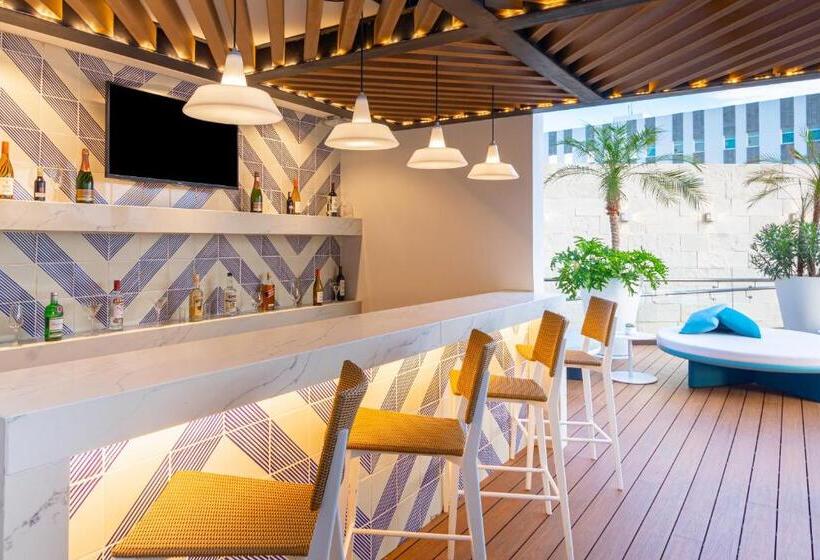 Fotos del hotel Nh Cancun Airport:  37