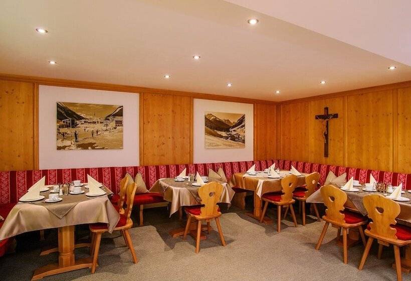 Fotos del hotel Garni Chasa Sulai:  3